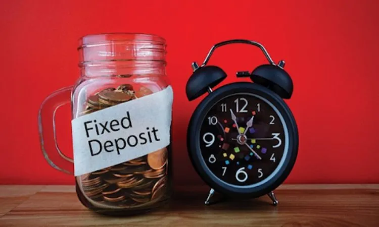 Planning Your Investments with the FD Calculator Monthly Interest Feature