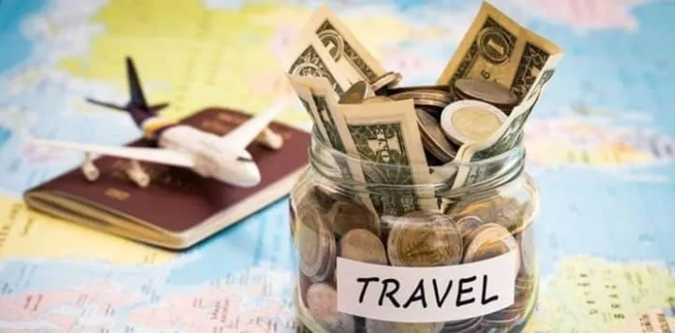 Tips to Minimise Forex Charges and Save Money While Travelling Abroad